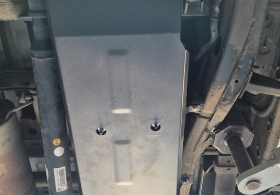 Protezione di acciaio per il serbatoio Volkswagen Amarok