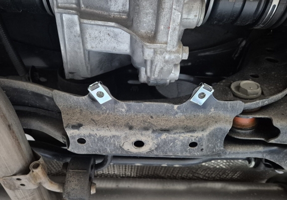 Protezione di alluminio per il differenziale  Toyota Rav4