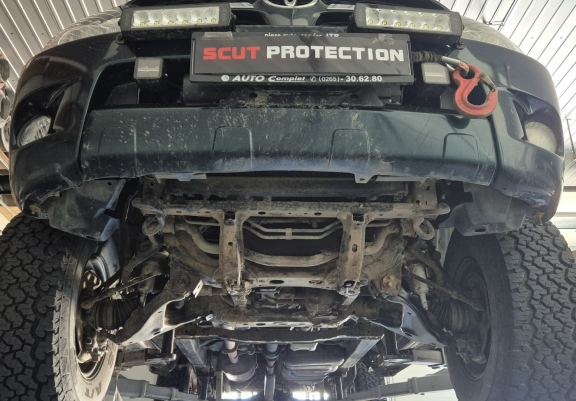 Piastra paramotore di acciaio Toyota Hilux