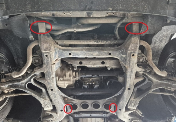 Piastra paramotore di acciaio Volkswagen Touareg 7L