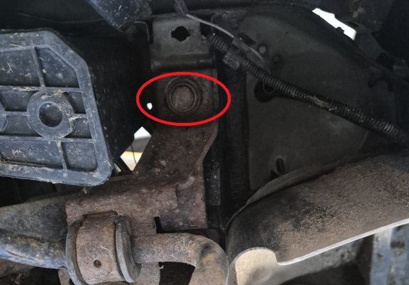 Piastra paramotore di acciaio Renault Twingo