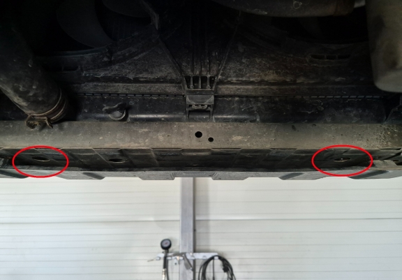 Piastra paramotore di alluminio Mitsubishi Eclipse Cross