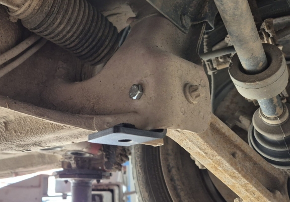Piastra paramotore di acciaio Opel Agila (H00)